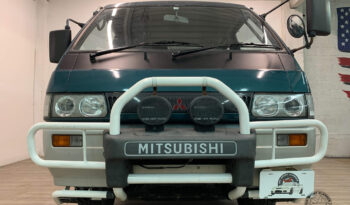 1995 Mitsubishi Delica Starwagon High Roof full