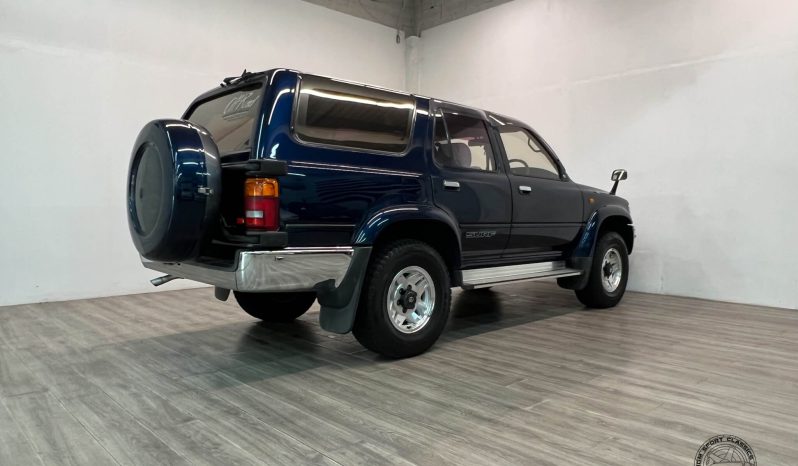 1993 Toyota Hilux Surf SSR-X full