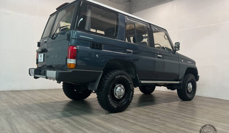 1993 Toyota Landcruiser Prado SX full