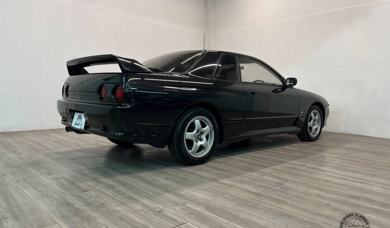 1993 Nissan Skyline GTS-t Type M full