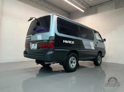 1995 Toyota HiAce Super Custom full