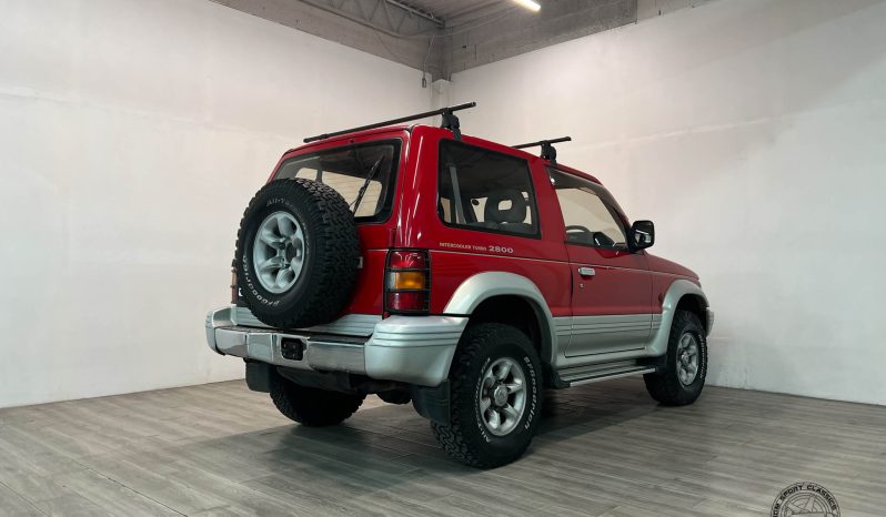 1994 Mitsubishi Pajero XR full