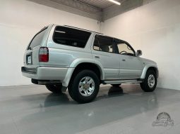 1996 Toyota Hilux Surf SSR-X full