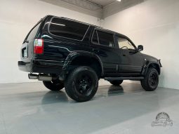 1996 Toyota Hilux Surf SSR-X full