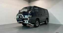 1996 Mitsubishi Delica Star Wagon GLX