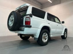 1998 Toyota Hilux Surf SSR-G full