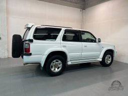 1998 Toyota Hilux Surf SSR-G full