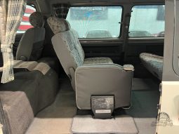 1996 Mitsubishi Delica Active World full