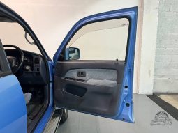 1997 Toyota Hilux Surf SSR-X full