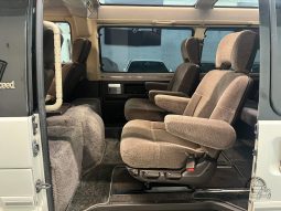 1992 Mitsubishi Delica Exceed Crystal-Lite Roof full