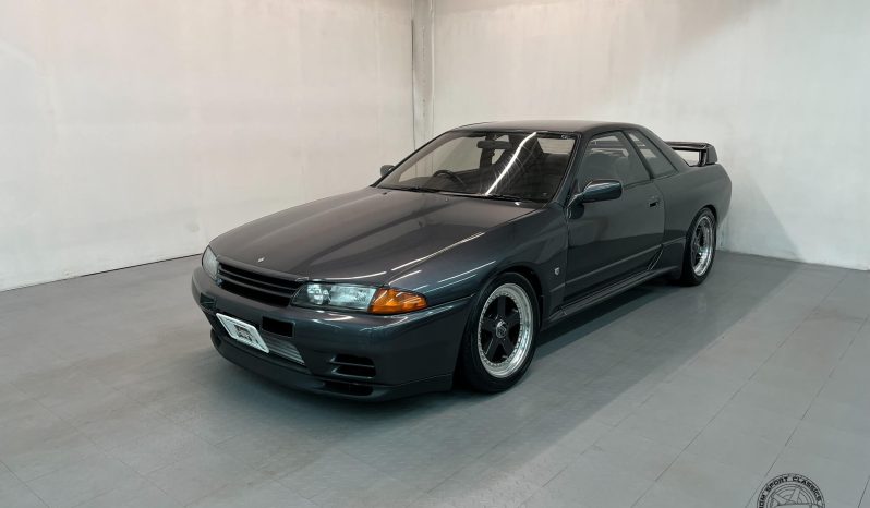 1989 Nissan Skyline GT-R full