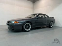 1989 Nissan Skyline GT-R full