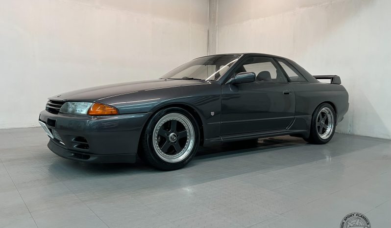 1989 Nissan Skyline GT-R full