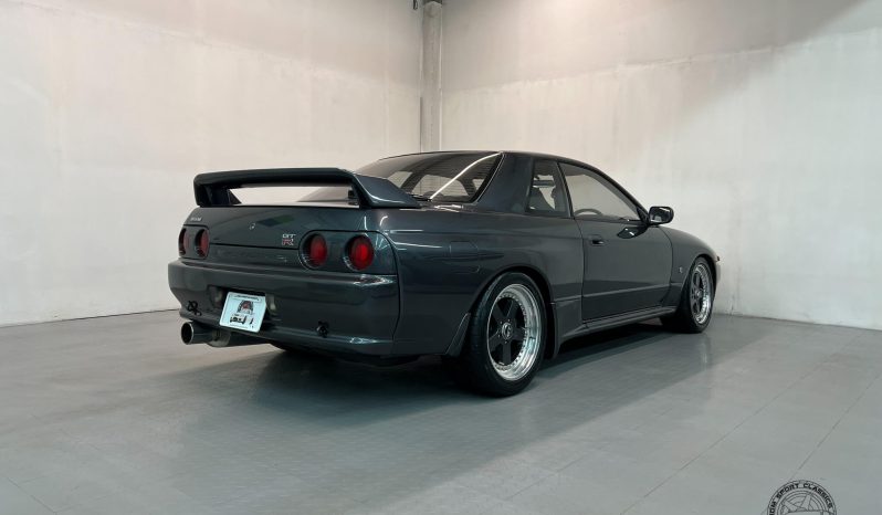 1989 Nissan Skyline GT-R full