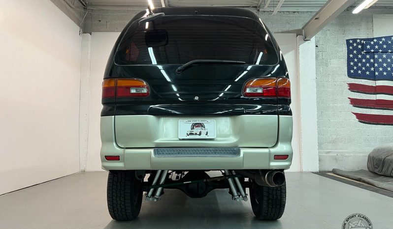 1994 Mitsubishi Delica Super Exceed Crystal-Lite Roof full