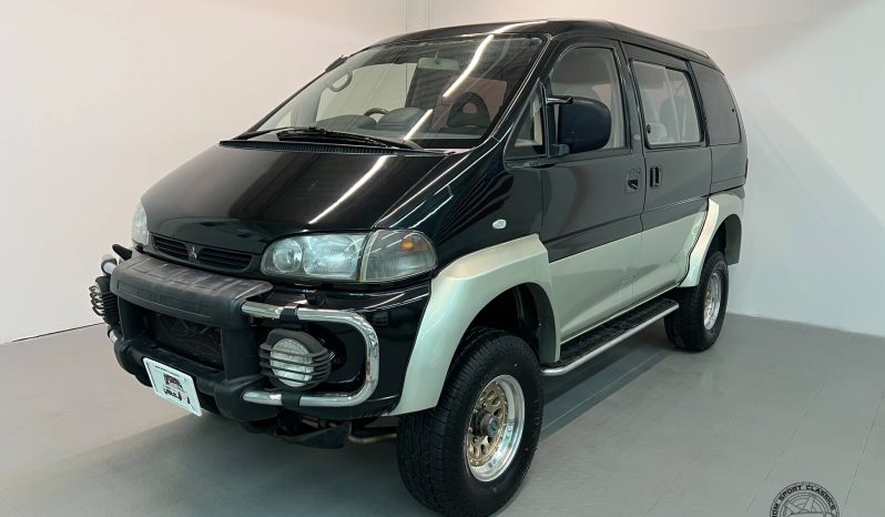 1994 Mitsubishi Delica Super Exceed Crystal-Lite Roof full