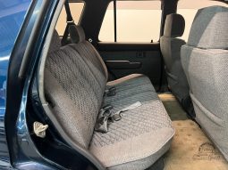 1996 Toyota Hilux Surf SSR-X V6 full