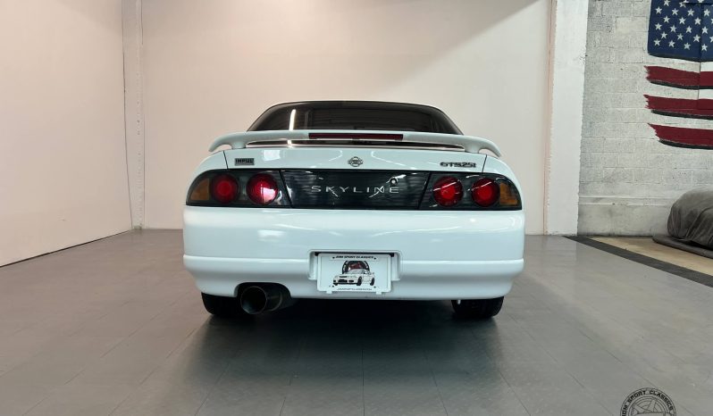 1995 Nissan Skyline GTS25T Type M Sedan full