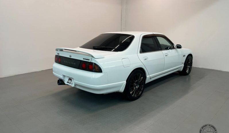 1995 Nissan Skyline GTS25T Type M Sedan full