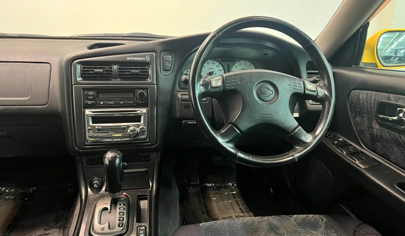 1998 Nissan Stagea 25RS full