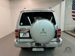 1999 Mitsubishi Pajero Exceed GDI full