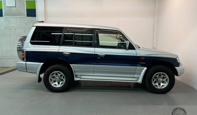 1999 Mitsubishi Pajero Exceed GDI full