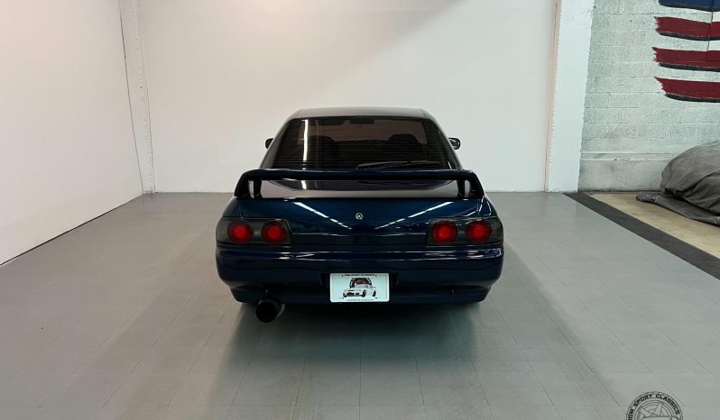 1989 Nissan Skyline GTS-t Type M Sedan full