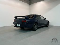 1989 Nissan Skyline GTS-t Type M Sedan full