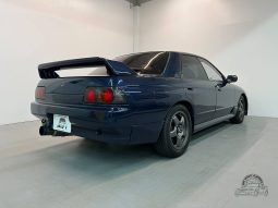 1989 Nissan Skyline GTS-t Type M Sedan full