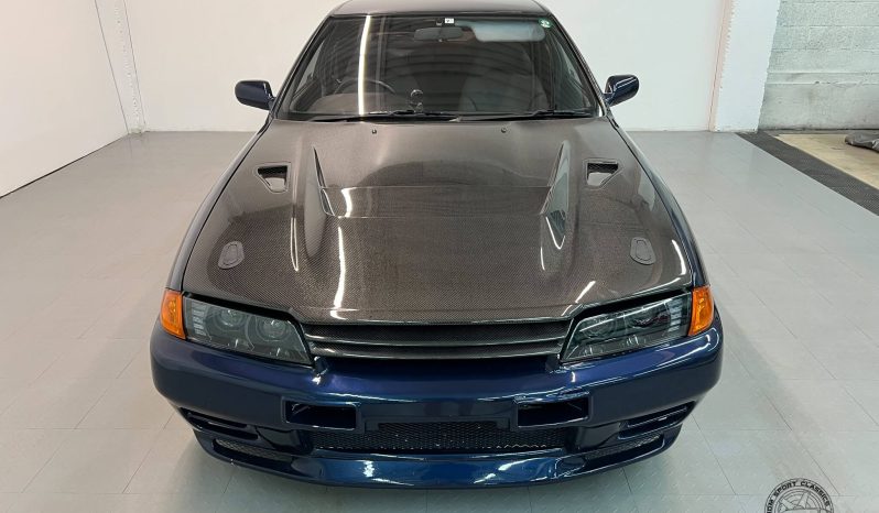 1989 Nissan Skyline GTS-t Type M Sedan full