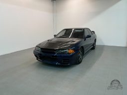 1989 Nissan Skyline GTS-t Type M Sedan full