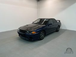 1989 Nissan Skyline GTS-t Type M Sedan full