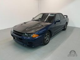 1989 Nissan Skyline GTS-t Type M Sedan full