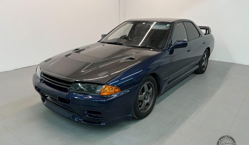 1989 Nissan Skyline GTS-t Type M Sedan full