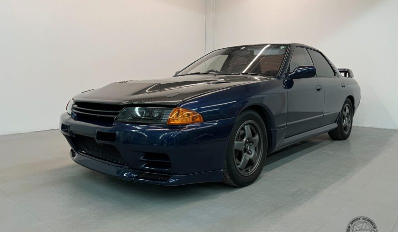 1989 Nissan Skyline GTS-t Type M Sedan full