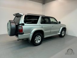 1999 Toyota Hilux Surf SSR-X full