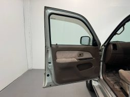 1999 Toyota Hilux Surf SSR-X full