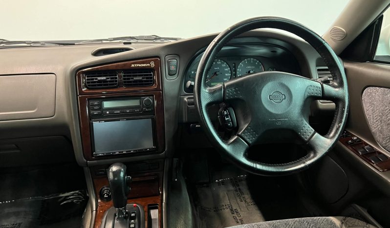 1999 Nissan Stagea 25X full