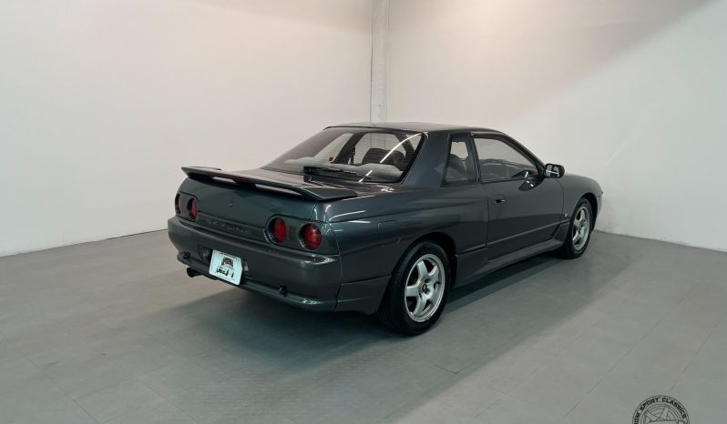 1992 Nissan Skyline GTS-t Type M full