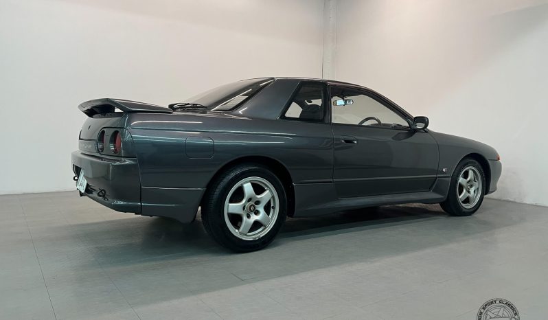 1992 Nissan Skyline GTS-t Type M full