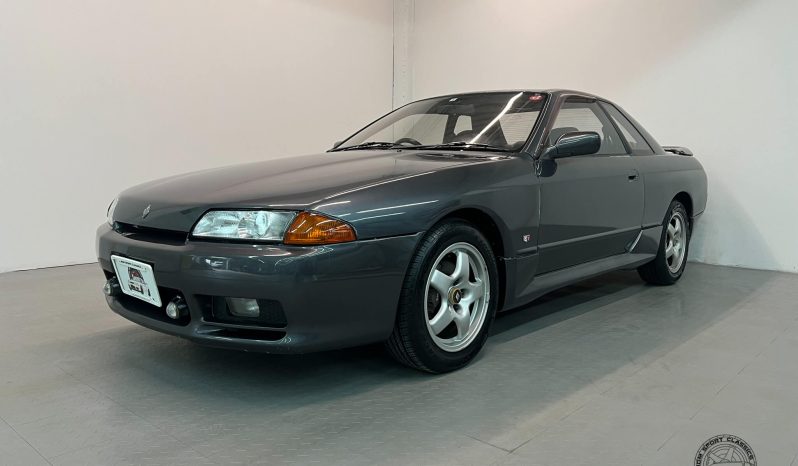 1992 Nissan Skyline GTS-t Type M full