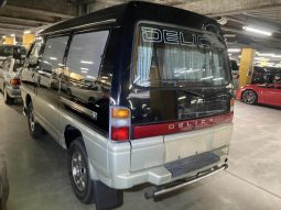 1994 Mitsubishi Delica Starwagon (Arrived) full