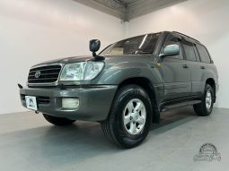 1998 Toyota Land Cruiser VXL HDJ101 full