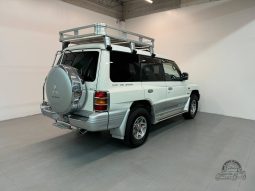 1998 Mitsubishi Pajero GDI Super Exceed full