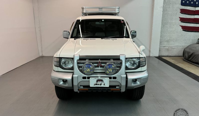 1998 Mitsubishi Pajero GDI Super Exceed full