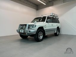 1998 Mitsubishi Pajero GDI Super Exceed full