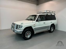 1998 Mitsubishi Pajero GDI Super Exceed full