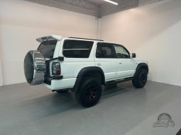 1999 Toyota Hilux Surf SSR-X full