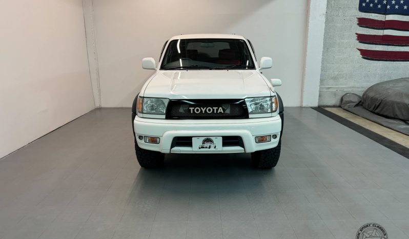 1999 Toyota Hilux Surf SSR-X full