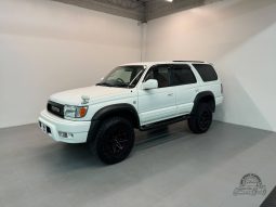 1999 Toyota Hilux Surf SSR-X full